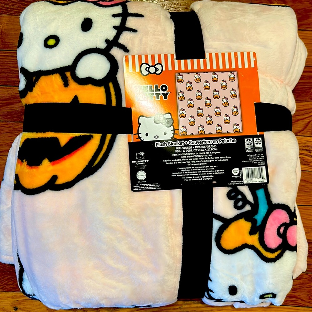 Hello Kitty Throw Blanket